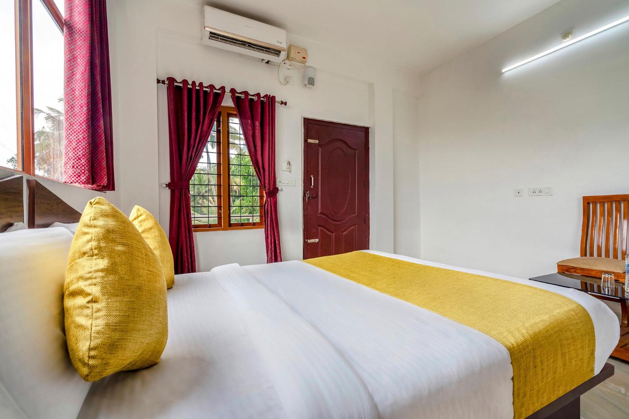 Fabhotel Abrigo Residency Anaviratty Esterno foto