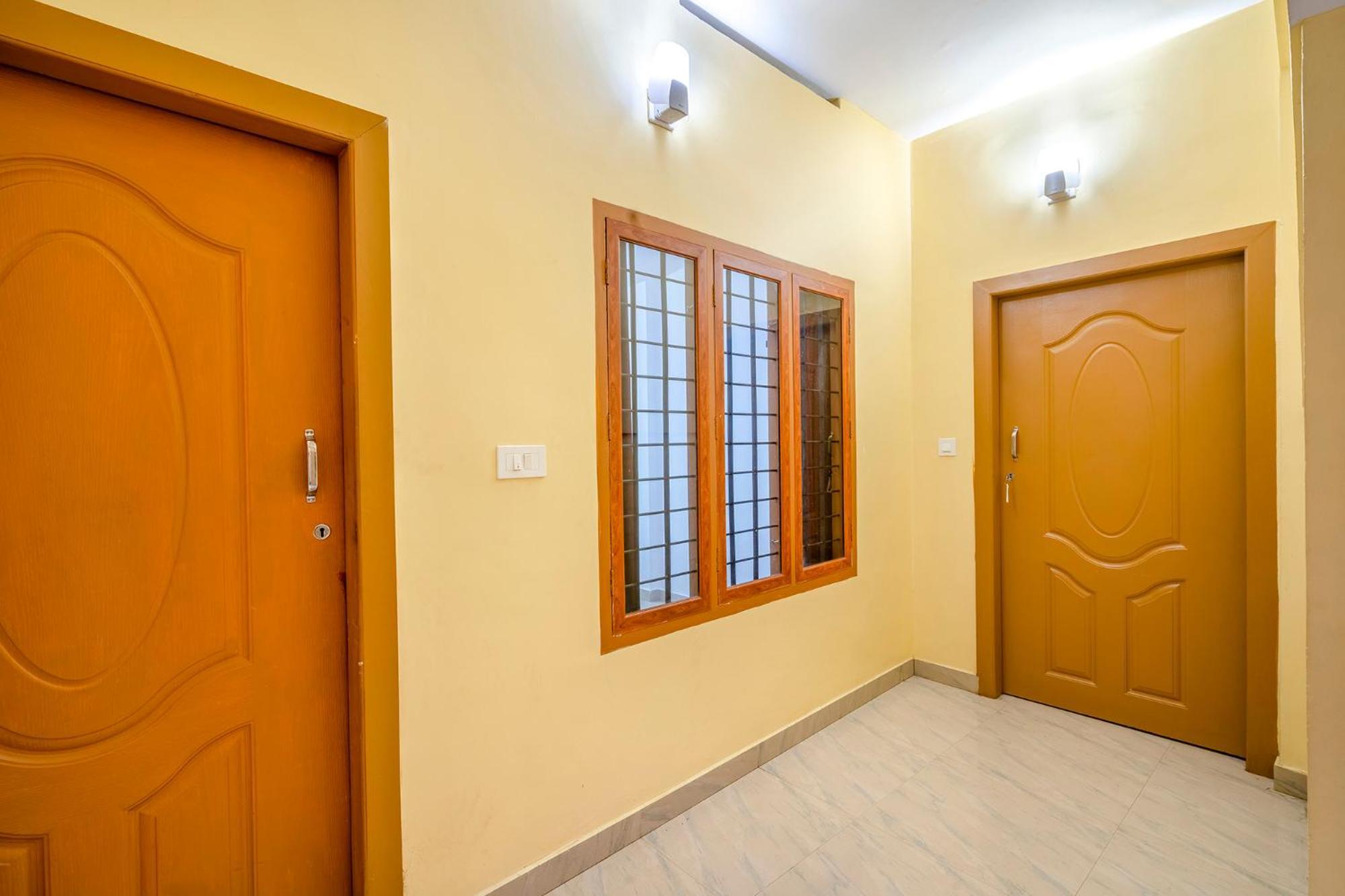 Fabhotel Abrigo Residency Anaviratty Esterno foto